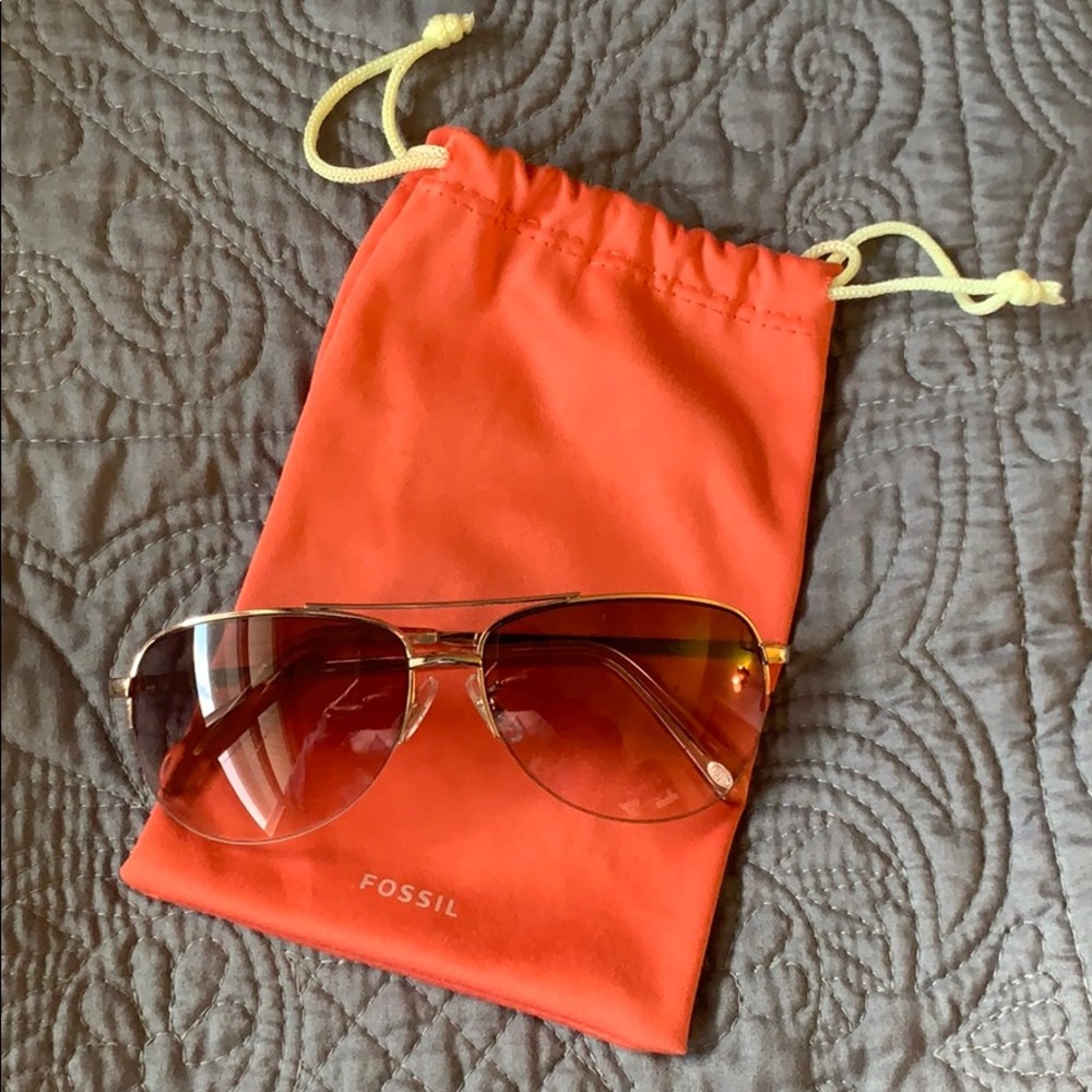 Fossil//sunglasses